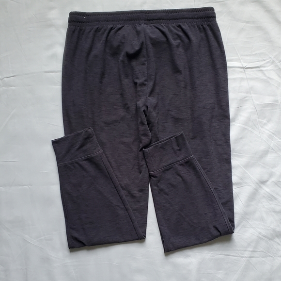 Old Navy Active Sweatpants - Picture 3 of 7